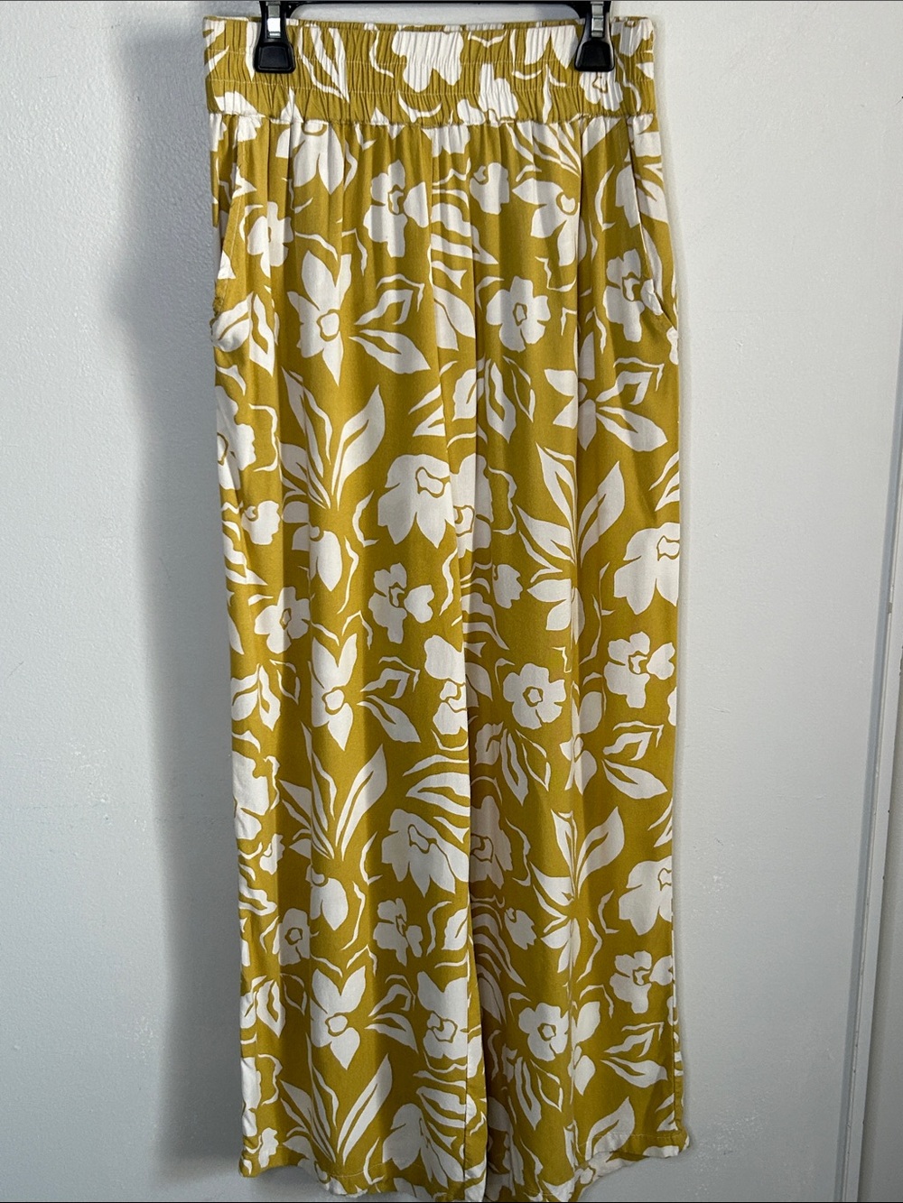 Billabong Split Spirit Wide Leg Tropical Floral Beach Pants - Moss Joy Yellow